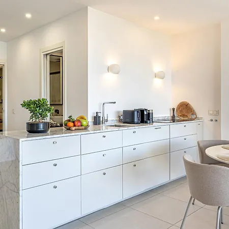 公寓 Panoramic La Concha Views, Stylish 3br, 5min To Banus 马尔韦利亚