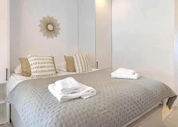 Apartment Panoramic La Concha Views, Stylish 3br, 5min To Banus *