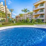 Panoramic La Concha Views, Stylish 3br, 5min To Banús * Marbella