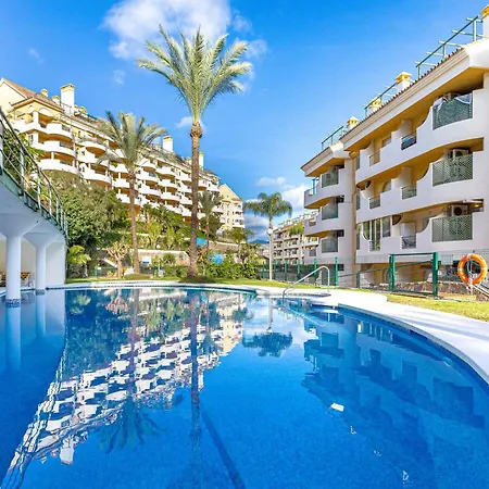 Panoramic La Concha Views, Stylish 3br, 5 Min To Banus *