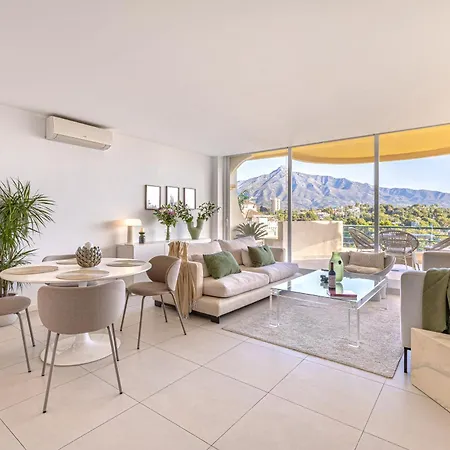 Panoramic La Concha Views, Stylish 3br, 5min To Banus *