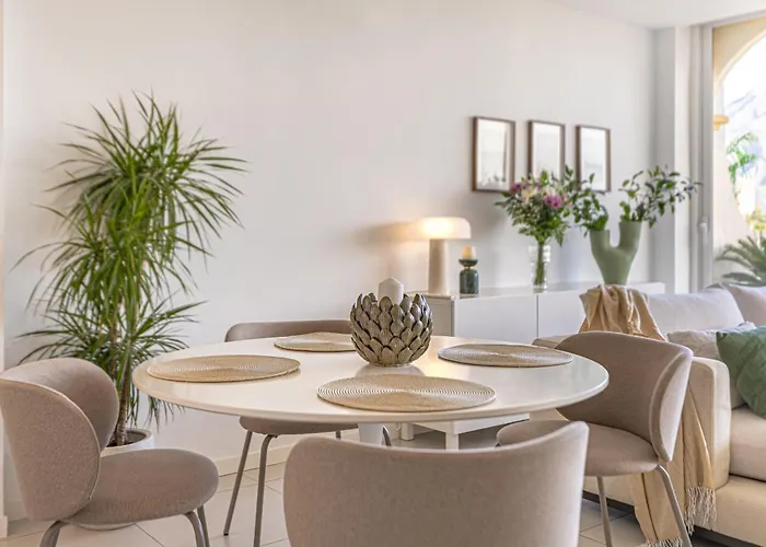 Panoramic La Concha Views, Stylish 3br, 5min To Banus * Марбелья