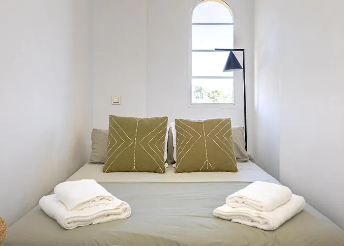 Panoramic La Concha Views, Stylish 3br, 5min To Banus شقة